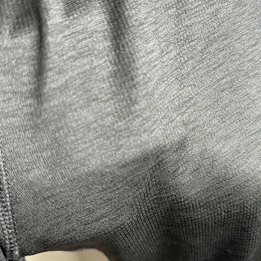 The North Face shirt size small